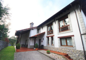 Casa Collera, para 10-12 personas en Ribadesella. Asturias